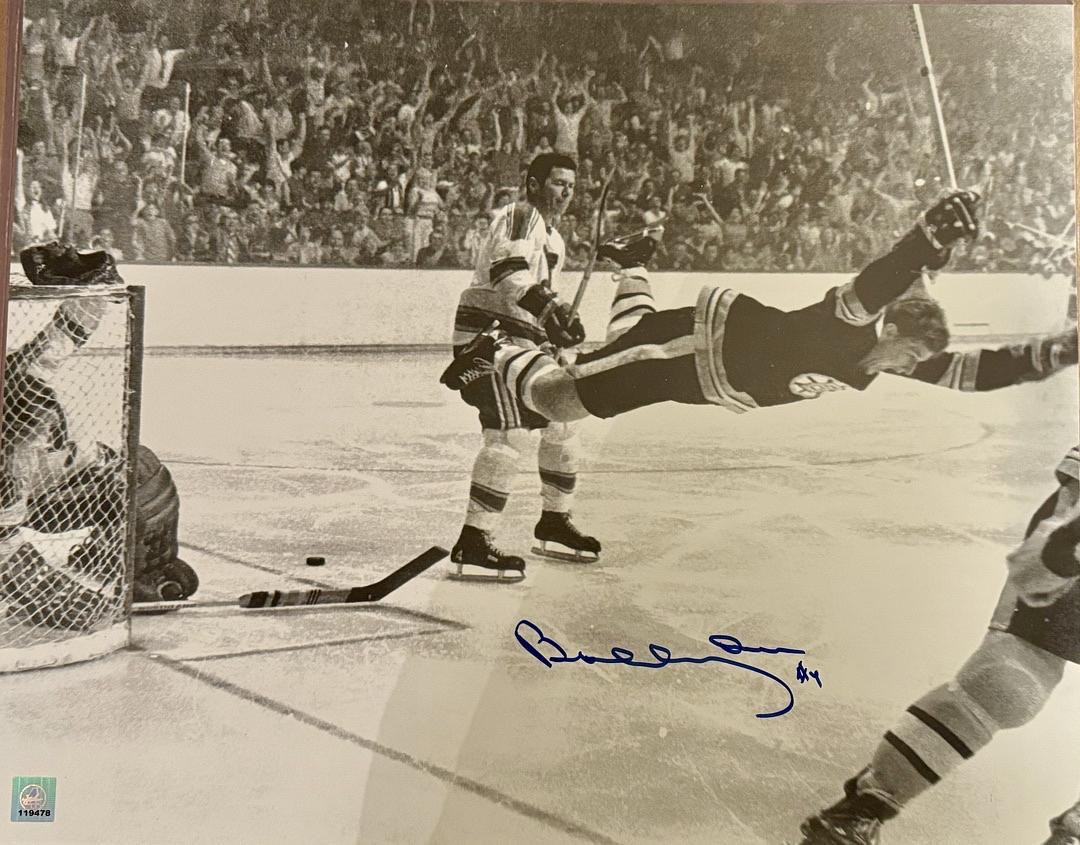 Bobby Orr Signed 16x20 Photo Boston Bruins - GNR / Orr COA
